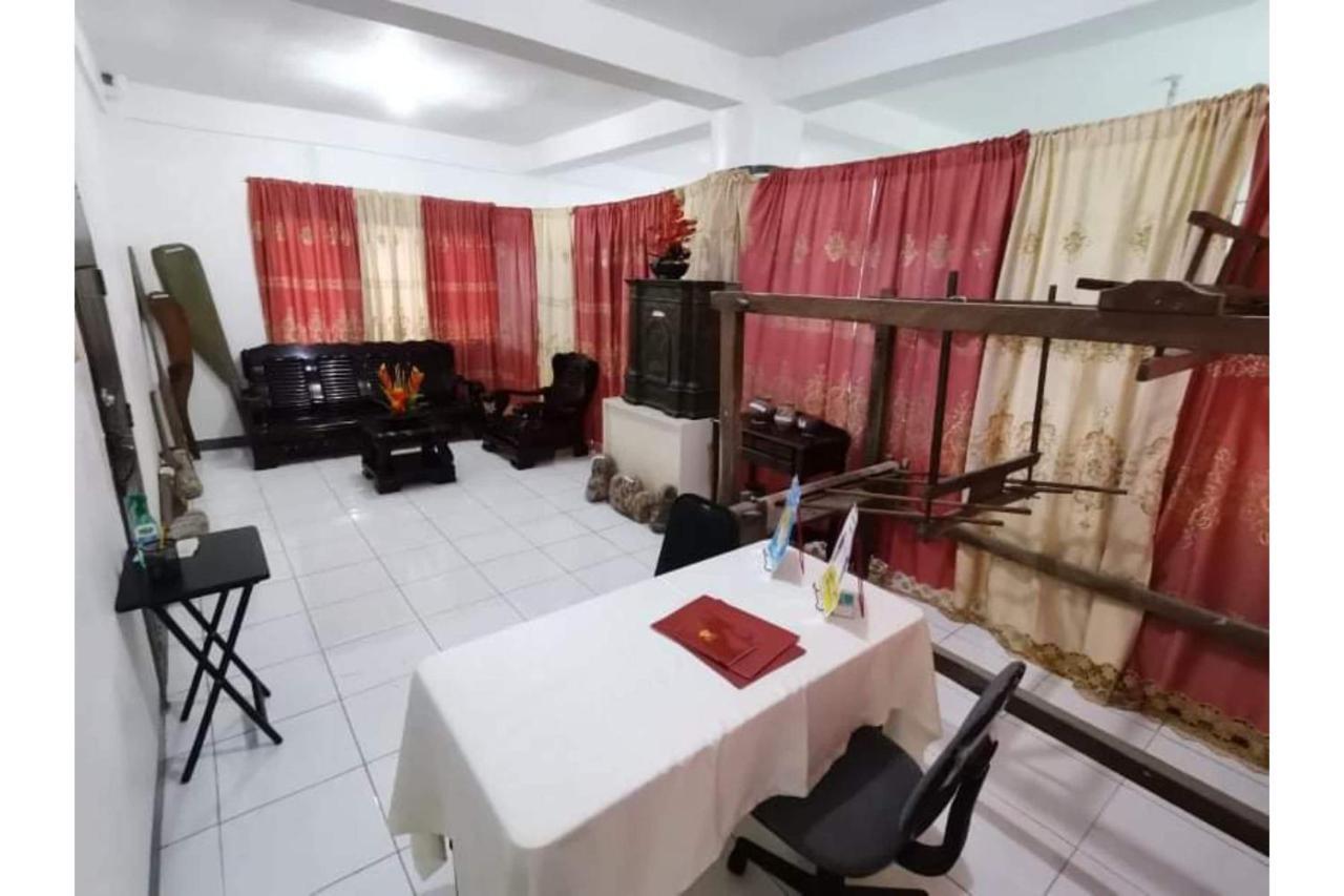 Oyo 799 Ddd Habitat Iloilo Hotel Luaran gambar